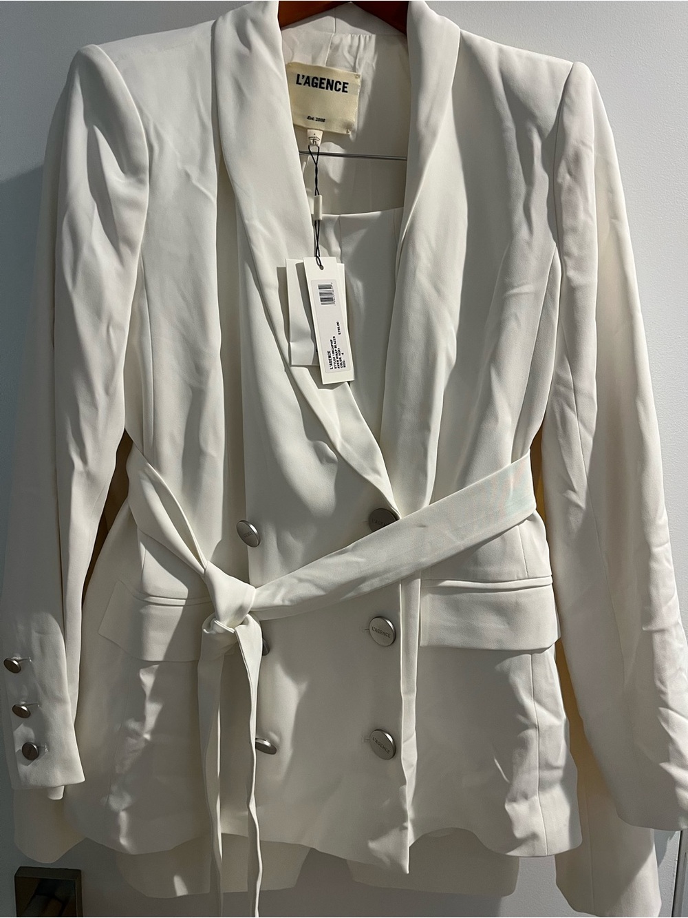 L'AGENCE White Double-Breasted Belted Blazer
